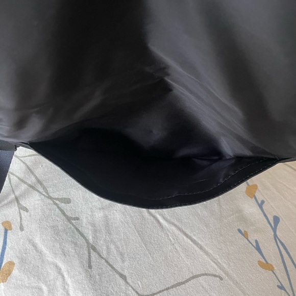 lululemon athletica Black Crossbody Bag - Picture 10 of 14